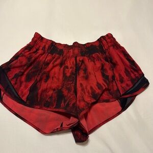 Lululemon hotty hot shorts size 6. Red and black tie dye.